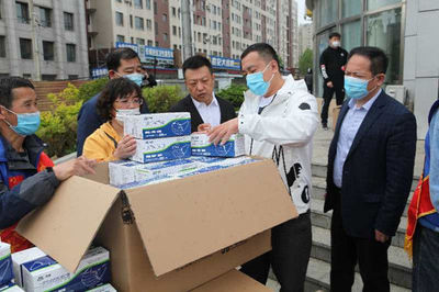 遼寧盛京堂捐贈(zèng)十萬(wàn)口罩助學(xué)，助力大連市教育防疫